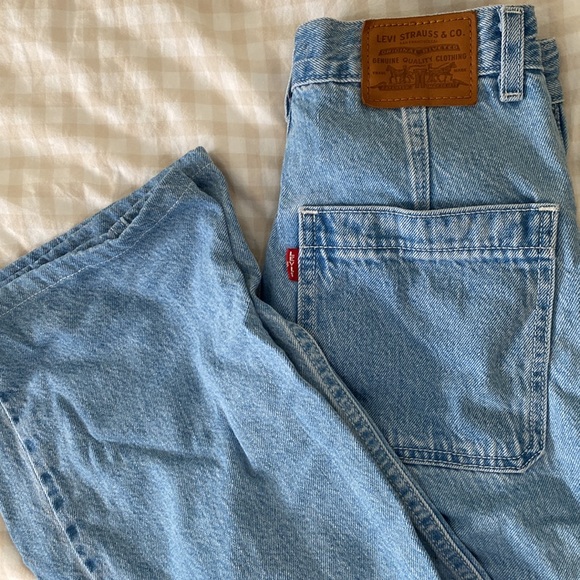 Levi’s Utility Jeans - Picture 3 of 3